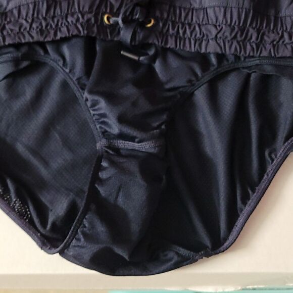 New Balance navy running short - Picture 4 of 4